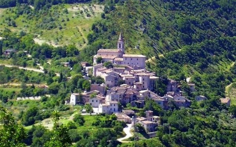I Tesori del Borgo: Pievefavera.