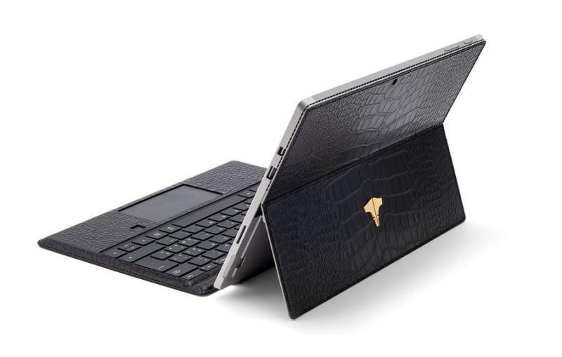 PC Tablet & Crocodile Printed Black